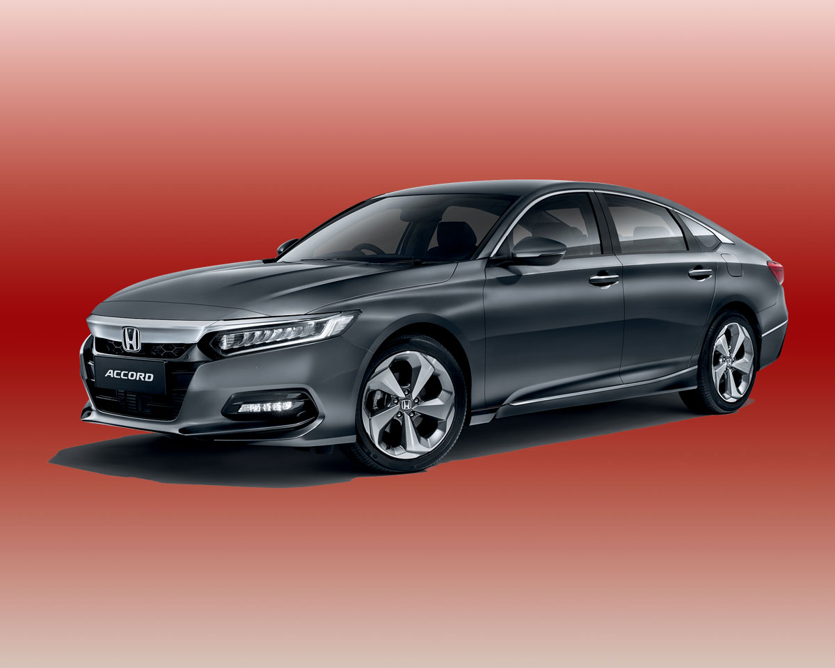 2020-Toyota-Camry-front_12105_032_2400x1800_040